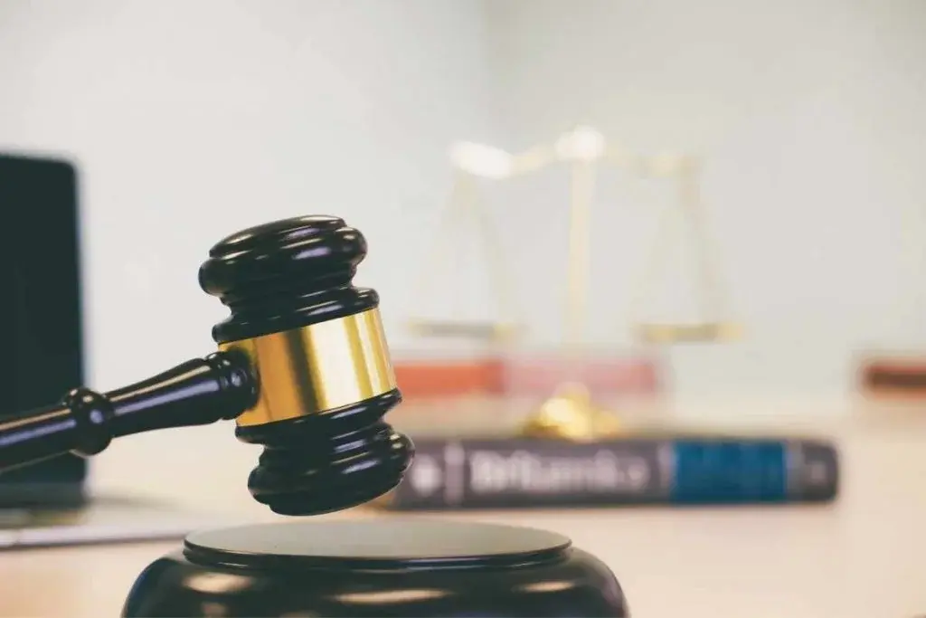Valuation documents and Dubai Courts